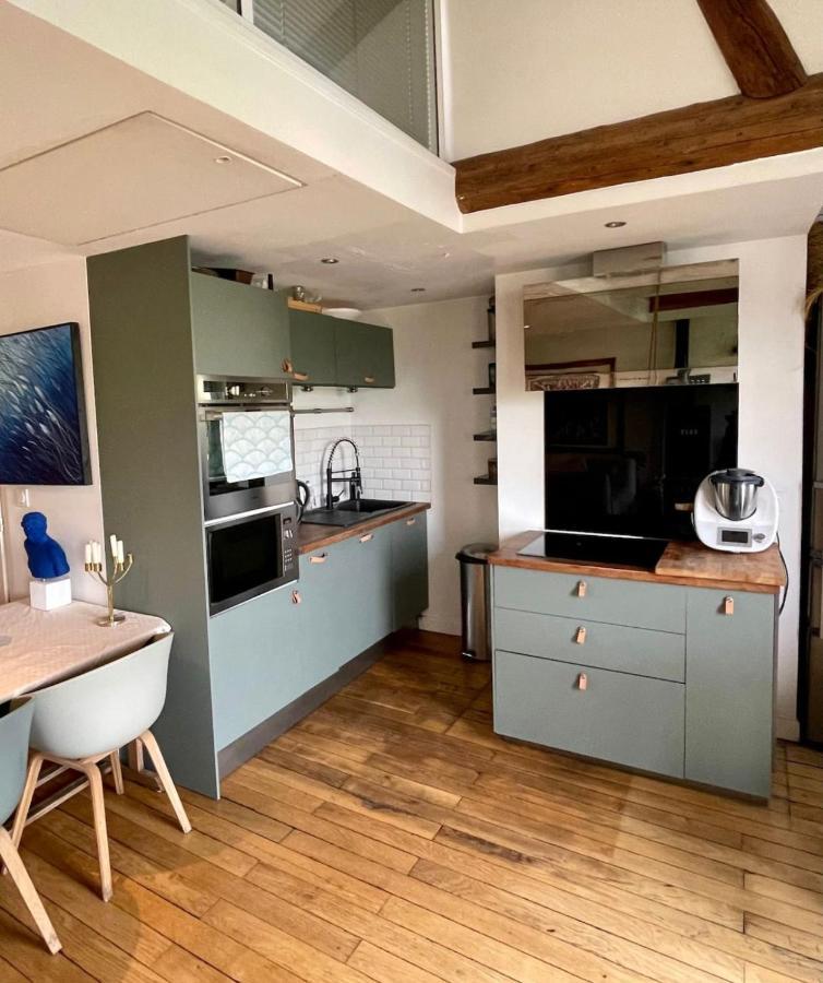 Apartamento Coeur De Lyon Avec Terrasse Et Jacuzzi Exterior foto